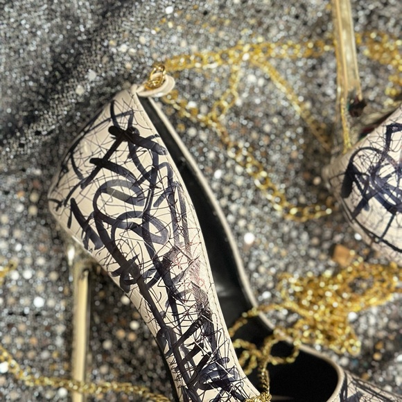 Gold Chain Ankle Drip Pointed Heels SZ 40 - Picture 4 of 7